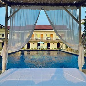 On Board Lifestyle Panglao Resort